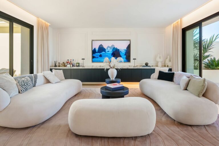 dc0f80ce6c31ba99fc028f3641cc0868 - 9