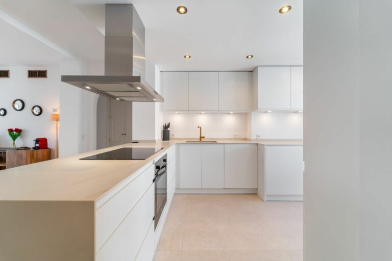 dc79d2629c8e72276bf95bbb5efa7e5e - 9