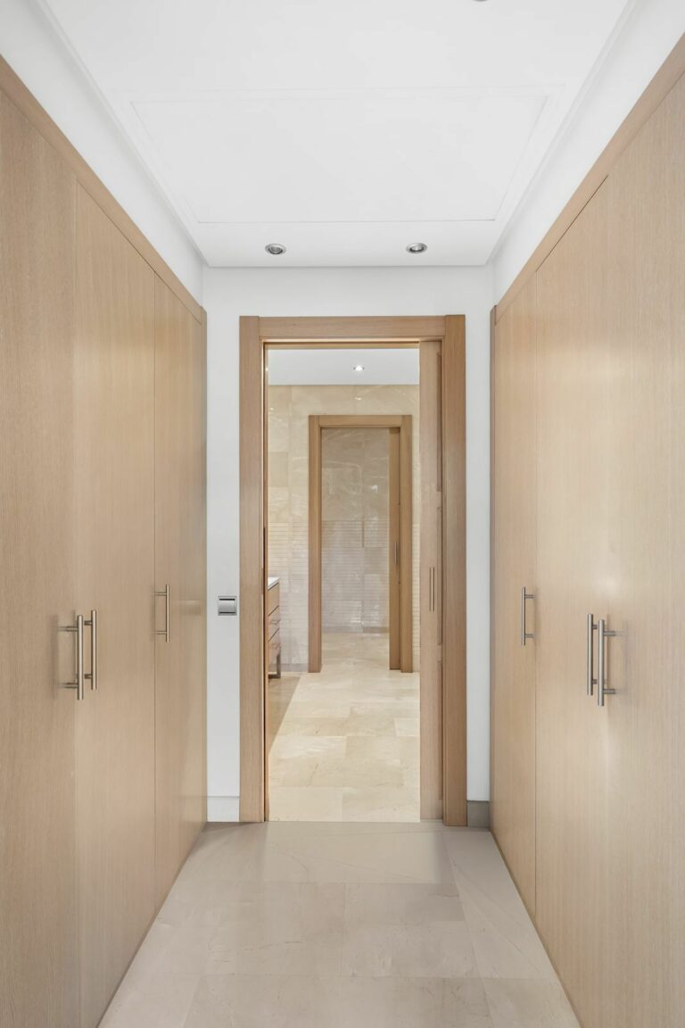 dc830840a0c89d8eca481f2143e73671 - 11