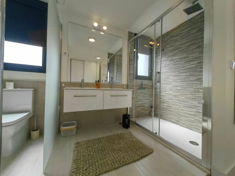 ded123c73ade7bd36586d1a547fe2c08 - 14