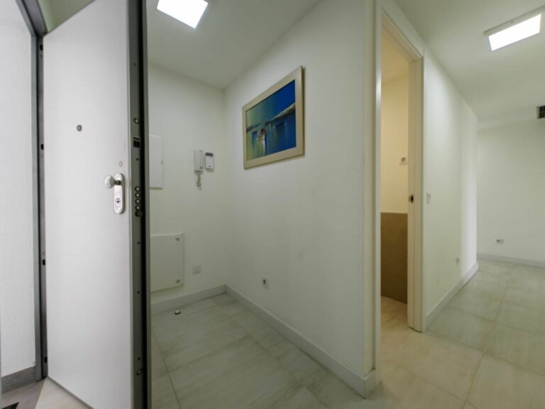 ded123c73ade7bd36586d1a547fe2c08 - 15