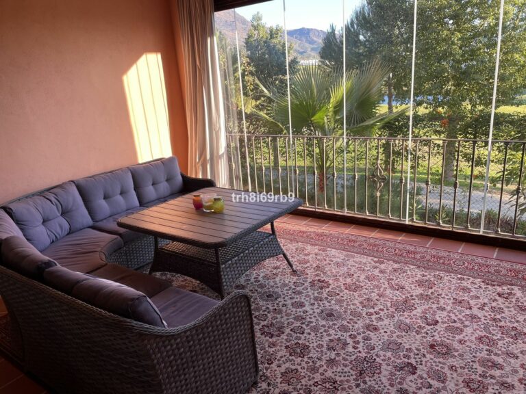 deec707f1a381ffdaee26ffb59f8d3f0 - 11