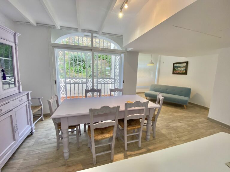 dff7ba935d6d403ad154d80433d30abc - 8