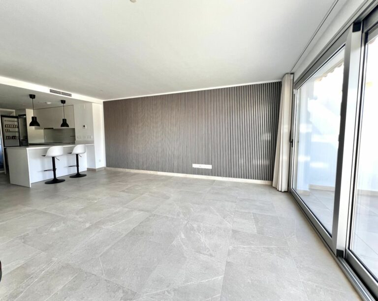 e085c1b42259c558d3b374c5896ee564 - 10