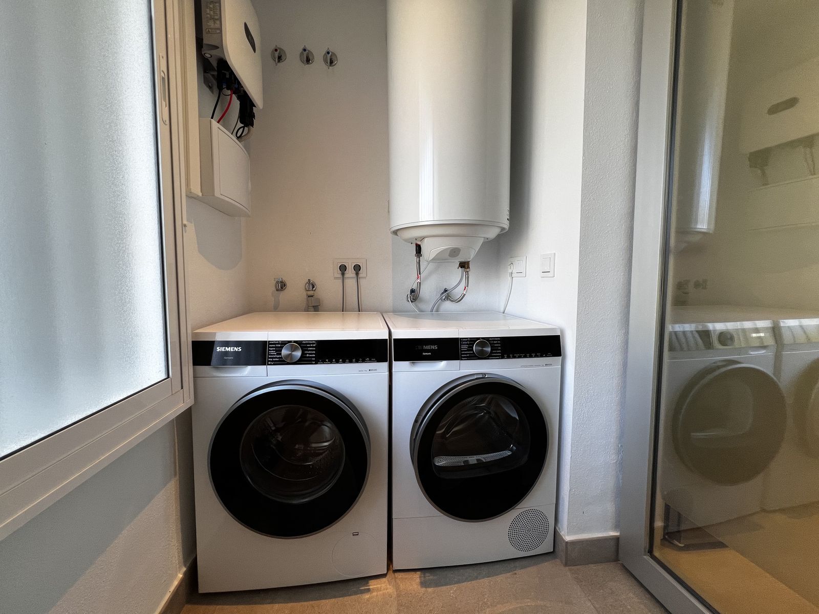 e085c1b42259c558d3b374c5896ee564 - 8