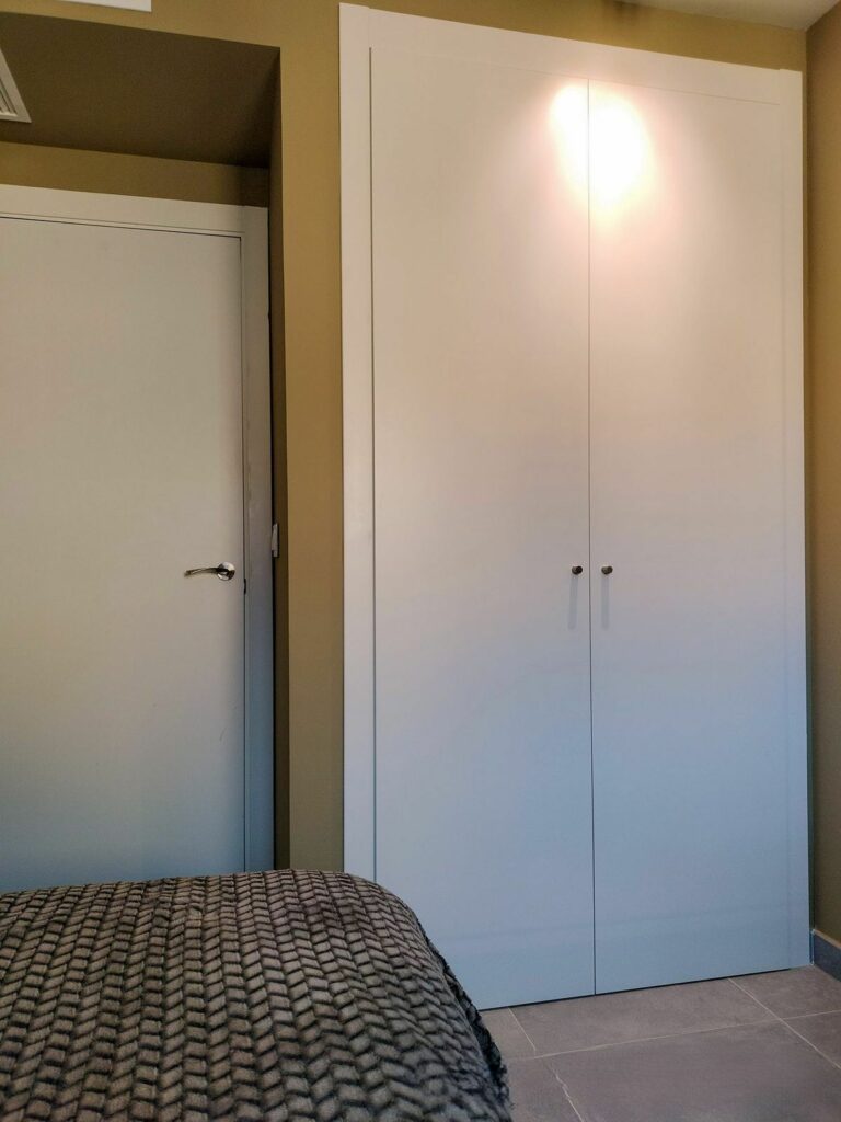 e10d0c76df4b679717d28d14fdc61acb - 16