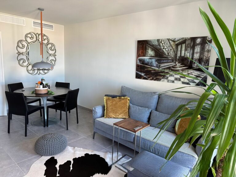 e10d0c76df4b679717d28d14fdc61acb - 7