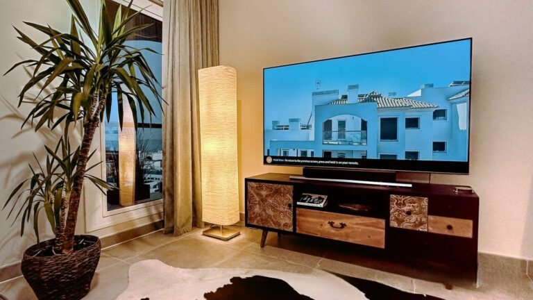 e10d0c76df4b679717d28d14fdc61acb - 9