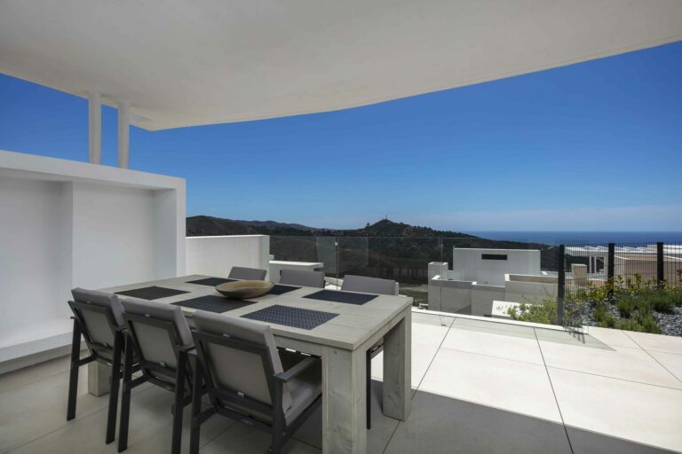 e1e078c9423291aea7a2314e70d9841c - 3