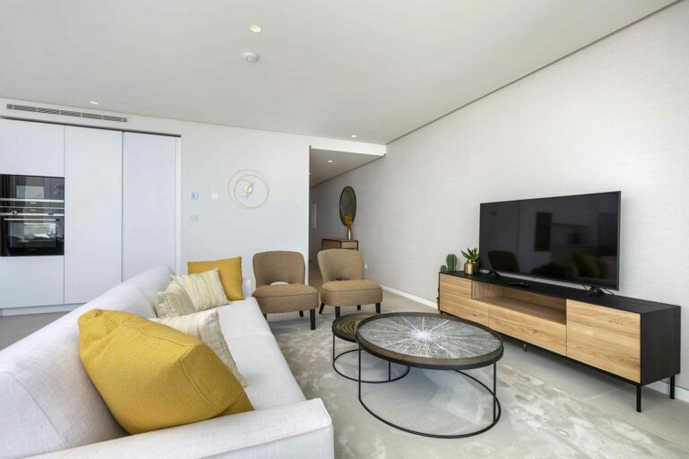 e1e078c9423291aea7a2314e70d9841c - 7