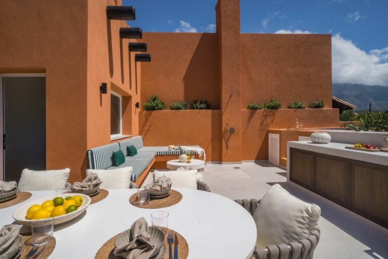 e22d3b59649701a521da26b2c0ab8a39 - 1