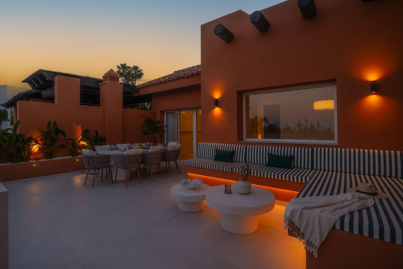 e22d3b59649701a521da26b2c0ab8a39 - 12