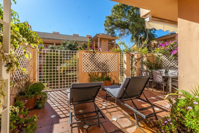 e2789768a3513df969f088f26cd2e89c - 12