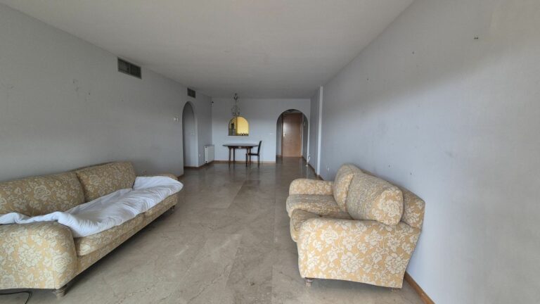 e2ad1a509897f94b5b2bce47ff10e732 - 4