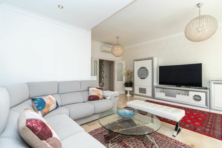 e4ae23fe7ac6b3792422d4185c366e1b - 7