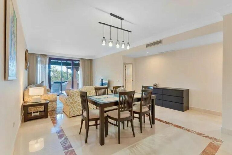 e581ae3dbdc1ccb53f72ced9648411c7 - 2