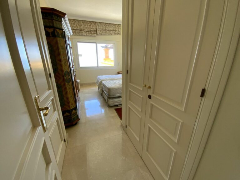 e66f7131047f9cf95775e552b7ec8342 - 8