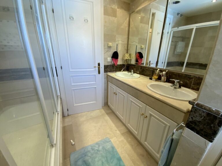 e66f7131047f9cf95775e552b7ec8342 - 9