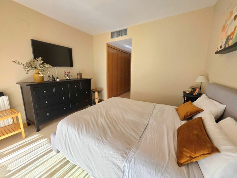 e7fd93be7be216cd9a080d6cbc593ae7 - 15