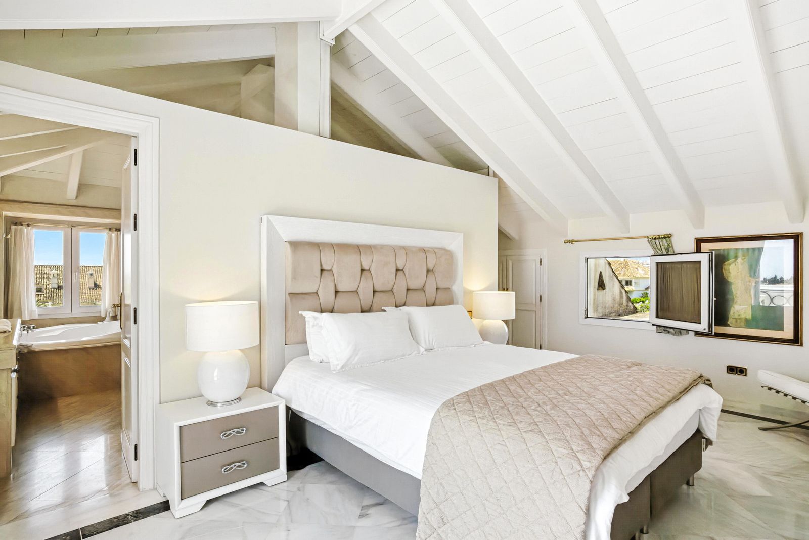 e918332c34b426d02e9c18df259fdff2 - 10