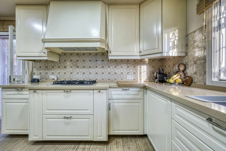 e9a92ed713a603674d074e5bd91fb245 - 14