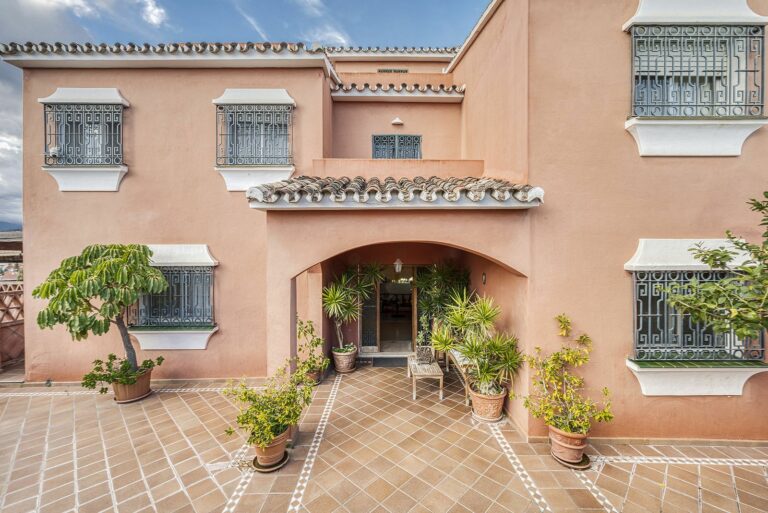 e9a92ed713a603674d074e5bd91fb245 - 15