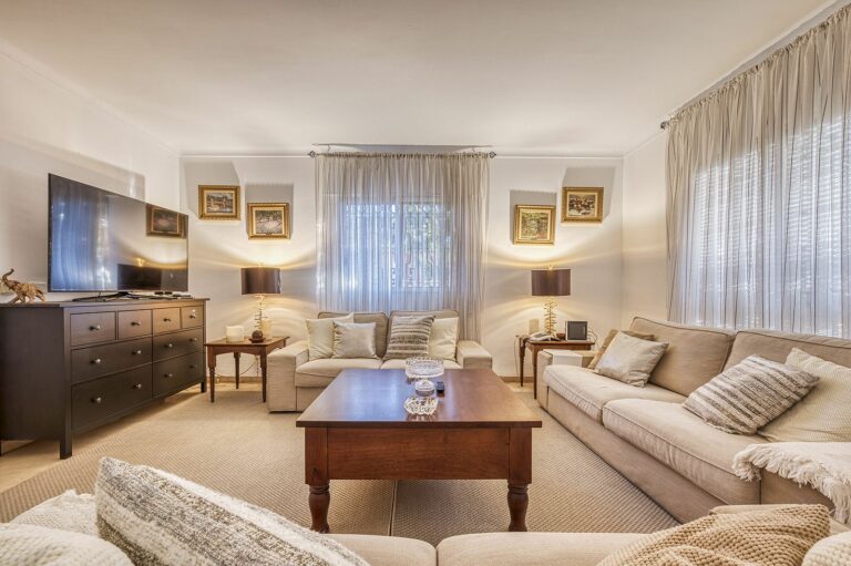 e9a92ed713a603674d074e5bd91fb245 - 3