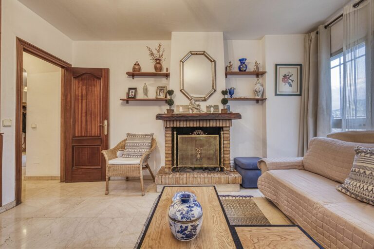 e9a92ed713a603674d074e5bd91fb245 - 8