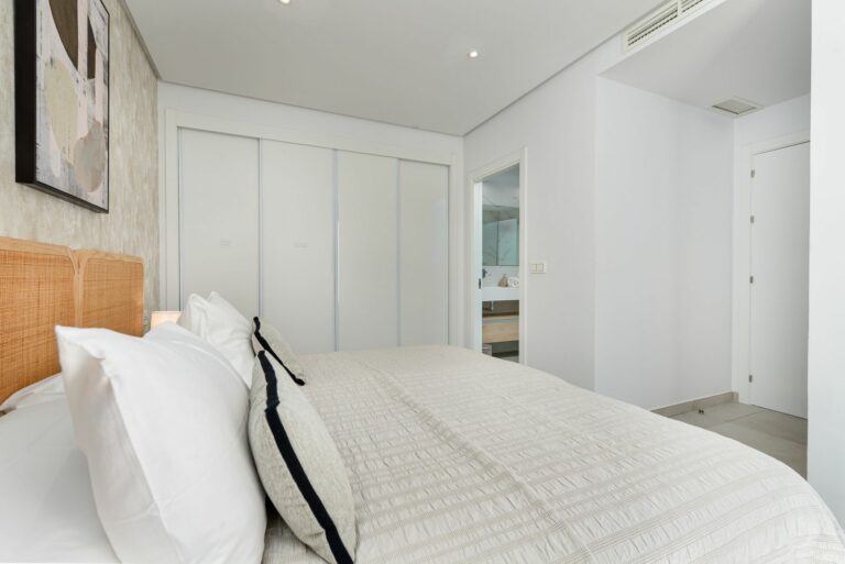 ea34739b58e395a1e704d88956d1b293 - 16