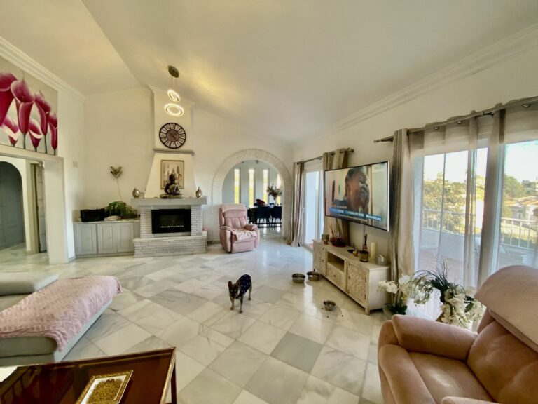 eae2d064a5443deb7b2f780db8fe207e - 14