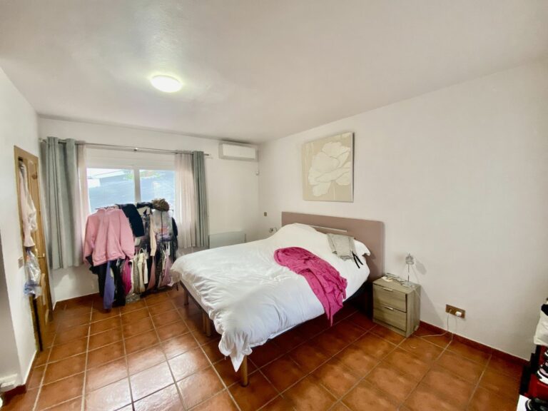 eae2d064a5443deb7b2f780db8fe207e - 9