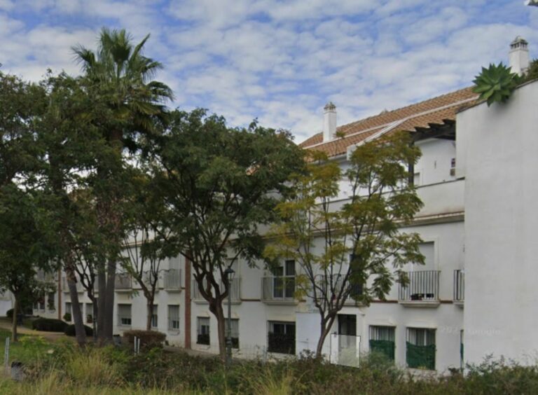 ecc8bf9cde5478c82c03d8844cc9e2f0 - 2