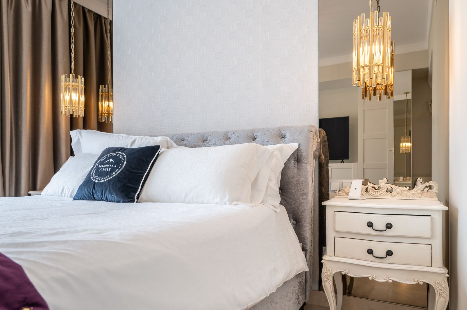 ed0dfe7b8e9cba26f9ac9b44381ea55d - 13