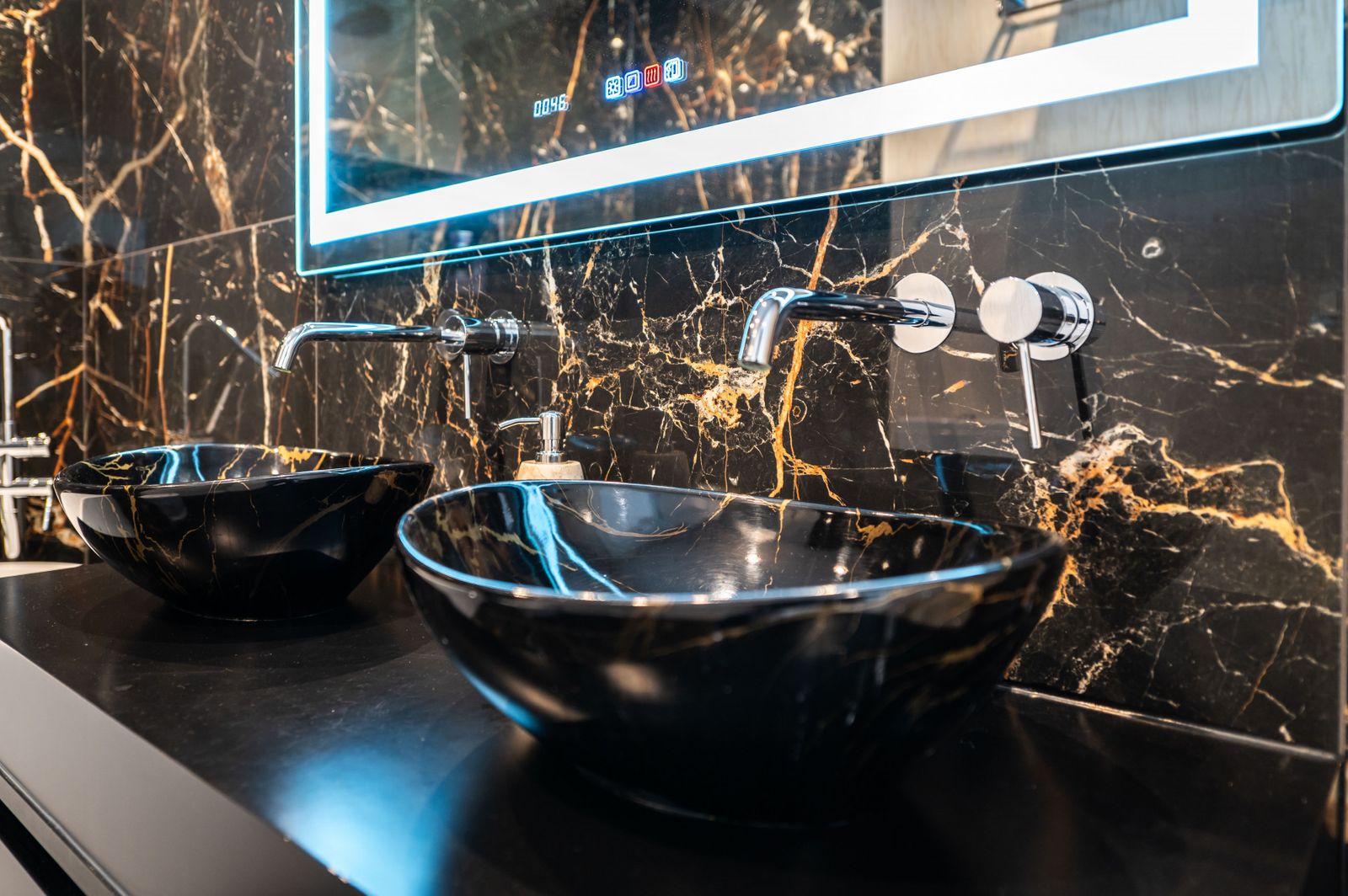 ed0dfe7b8e9cba26f9ac9b44381ea55d - 15