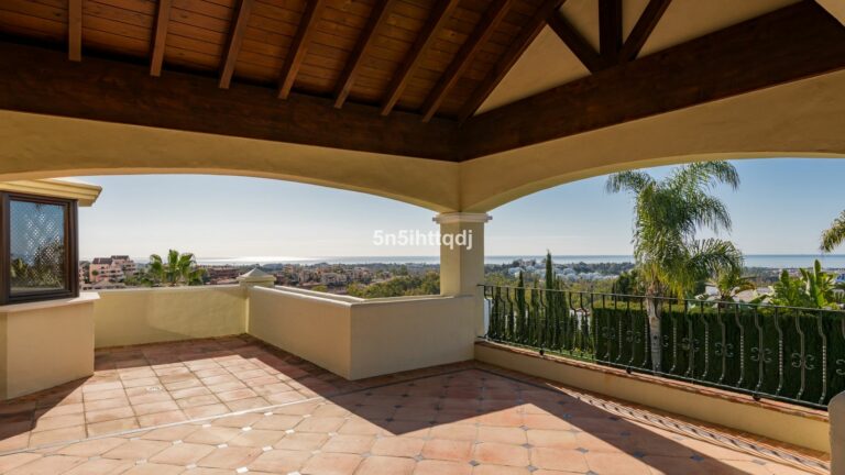 ed8ae375d1c39edfddc8df1588c5b9ed - 5