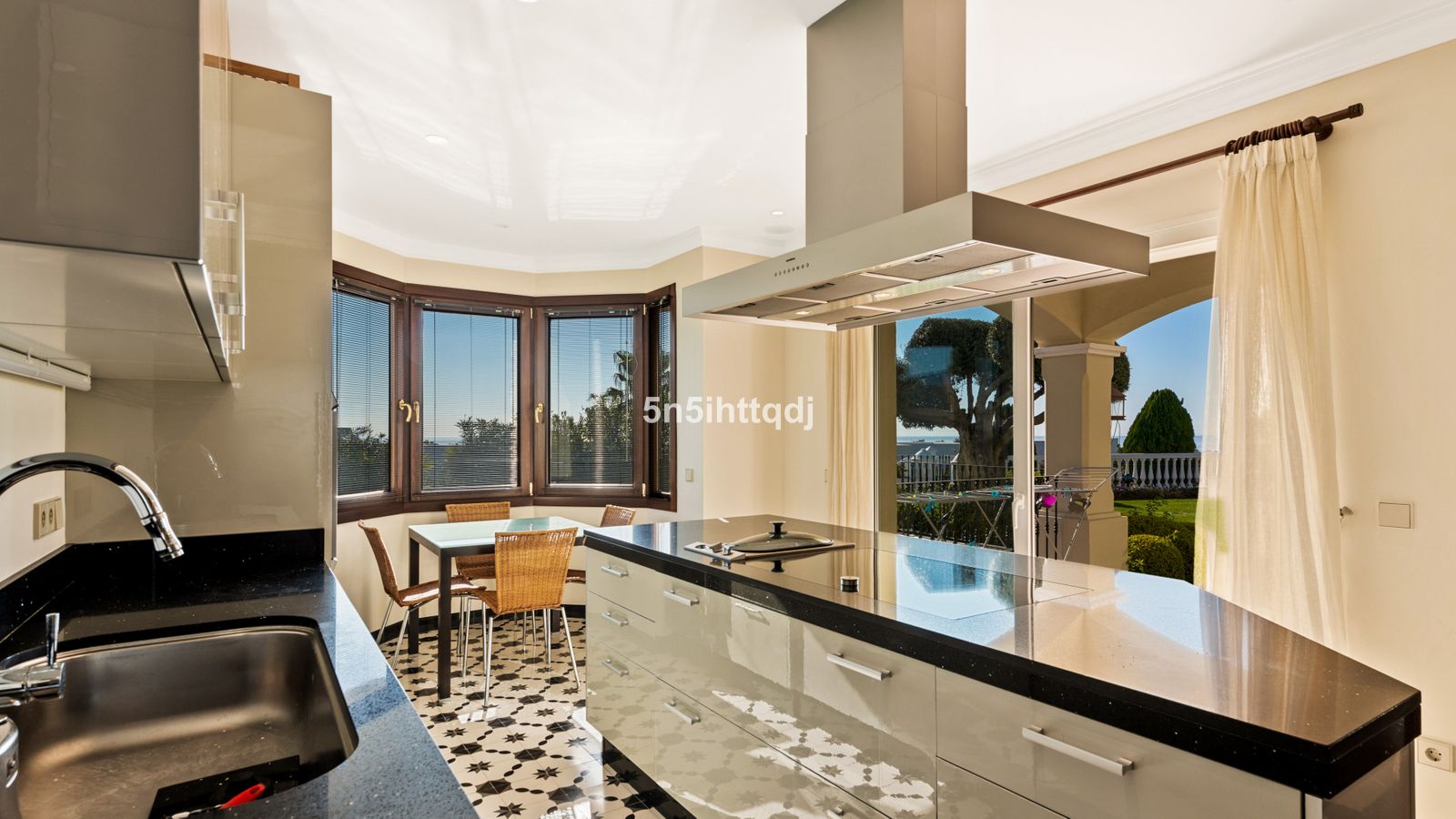 ed8ae375d1c39edfddc8df1588c5b9ed - 6