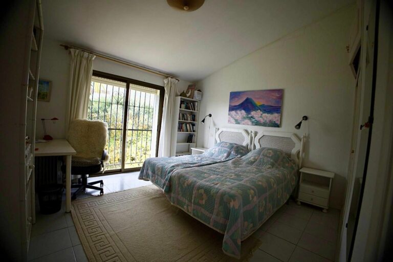 edde27e0616472b9b7089843a3e4ec1a - 8