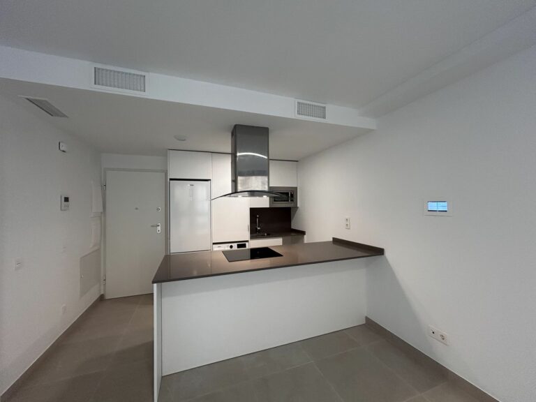 ee139ca55471e285a61f11fcc2d7d817 - 3