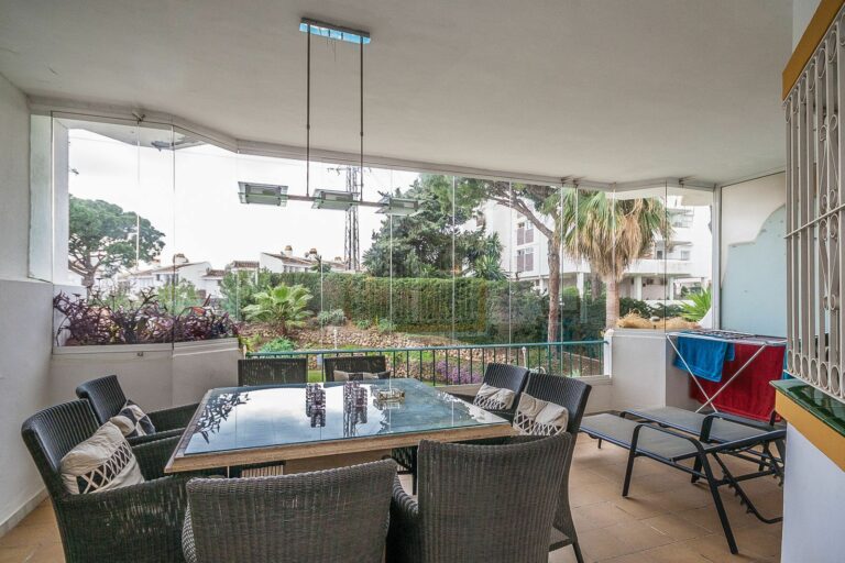 ee2cea54a4a42f4ff288044463bdd4b3 - 2