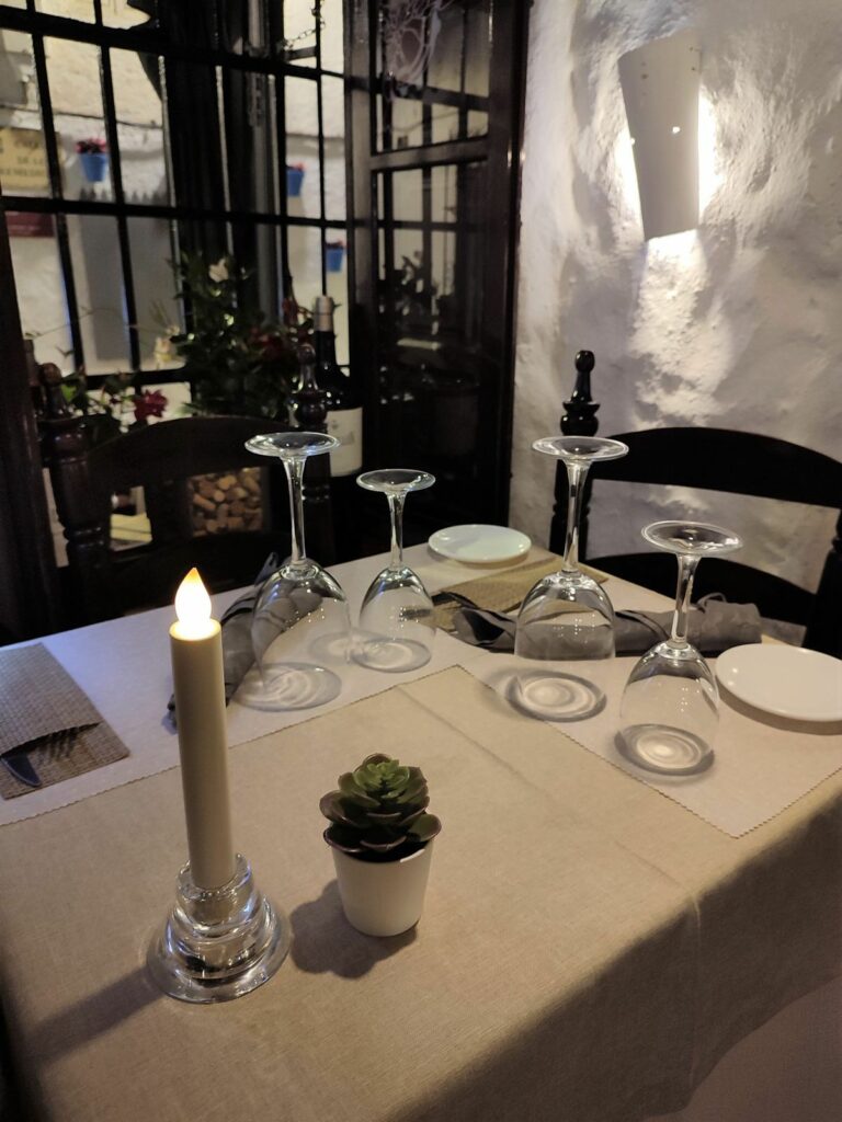 ee3455be0e34f6816cdce4132fe7ba88 - 16