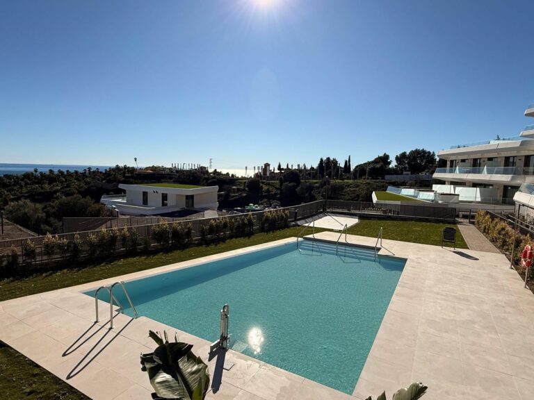 ef656729b95bfe73278f4fa449318e98 - 15