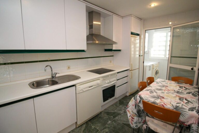 efe8a016eade1069e8bbae7ee8dee5a4 - 12