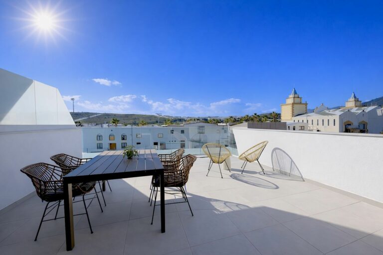 f003a0675e55ef5410445c2082eb5c57 - 13