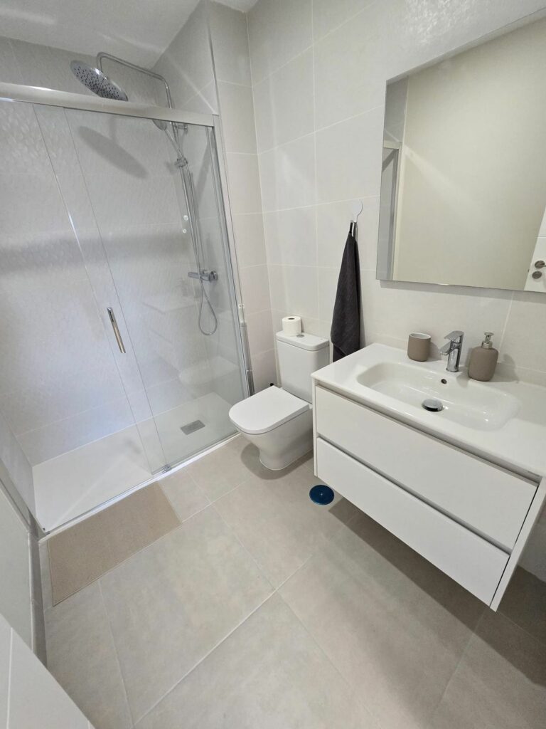 f08c167a9b9e7b811566920937057273 - 11