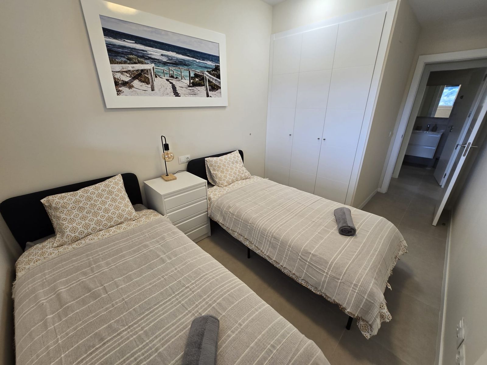 f08c167a9b9e7b811566920937057273 - 14