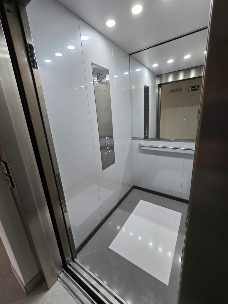 f08c167a9b9e7b811566920937057273 - 16