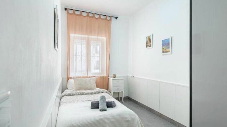 f2963e301cfe9a580106c36b9c787537 - 6