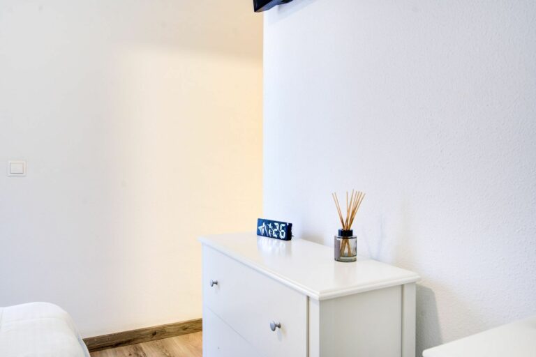 f41366644263fd4efdb703d4410b9354 - 12