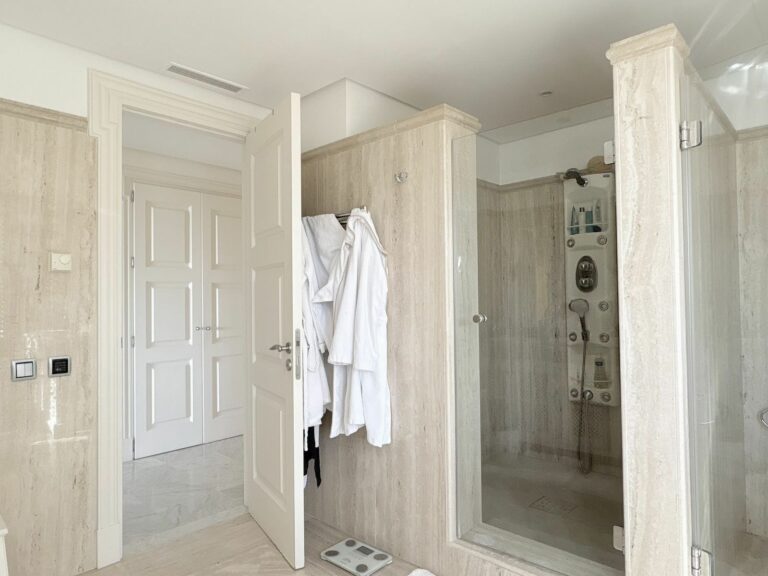 f41e44ceb2d374e726546362f7d5356e - 15