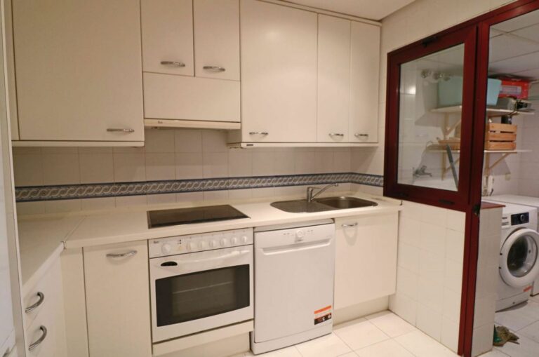 f43dcba760c06ec79ba3f71d5642431b - 10